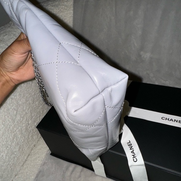 Chanel mini 22 grey color brand new comes in a full package including receipt - Picture 10 of 12